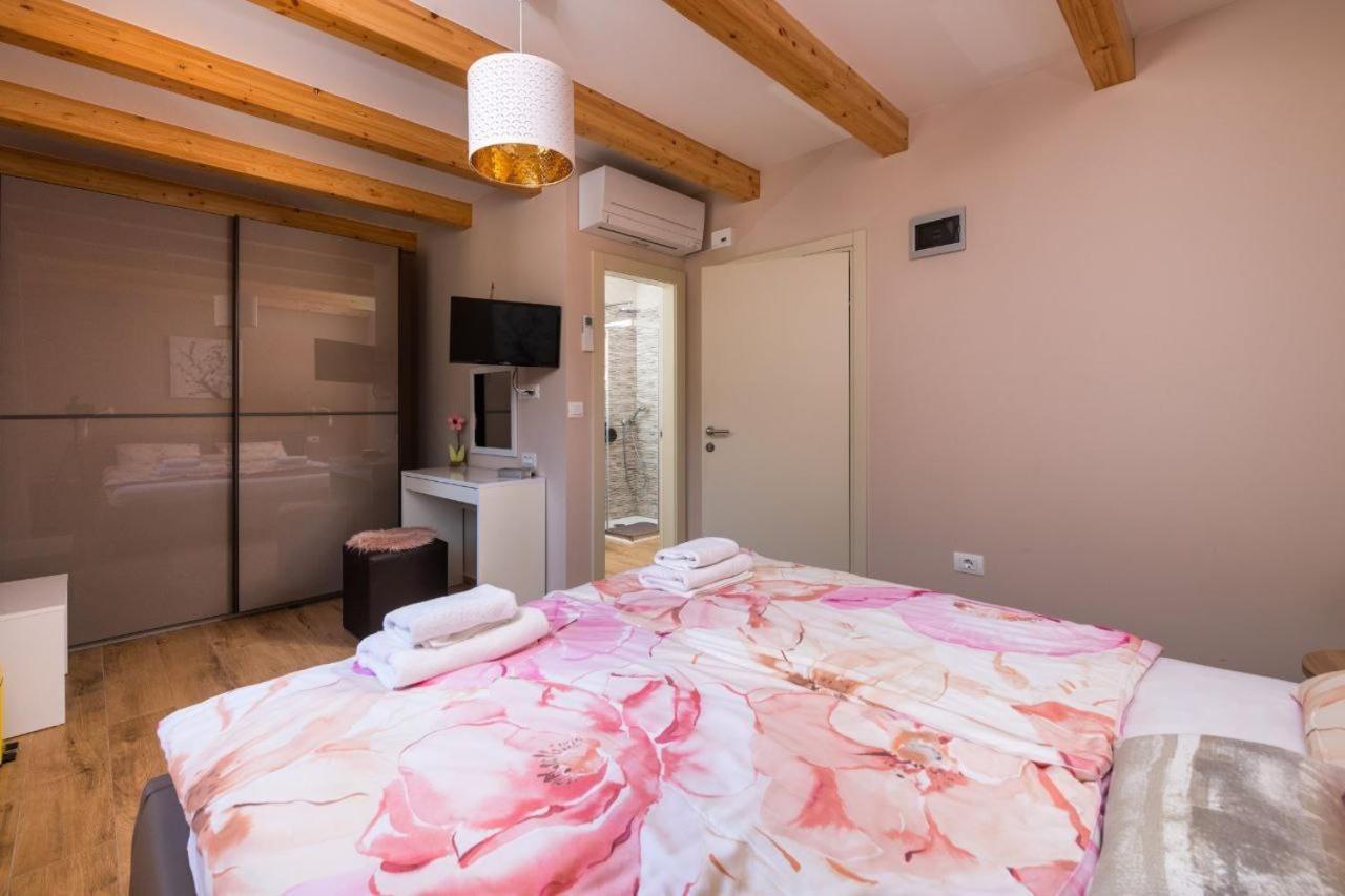Villa Porto Krnica Eksteriør bilde